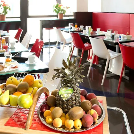 ميلانو فندق 3*