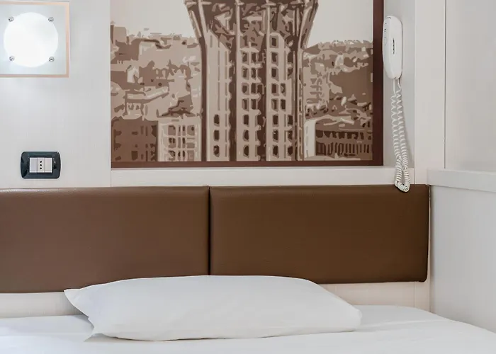 米兰纳威格力酒店