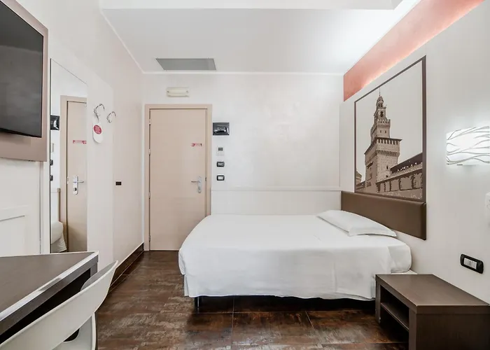 米兰纳威格力酒店 3* 米兰