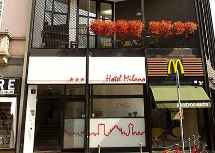 米兰纳威格力酒店 3* 米兰